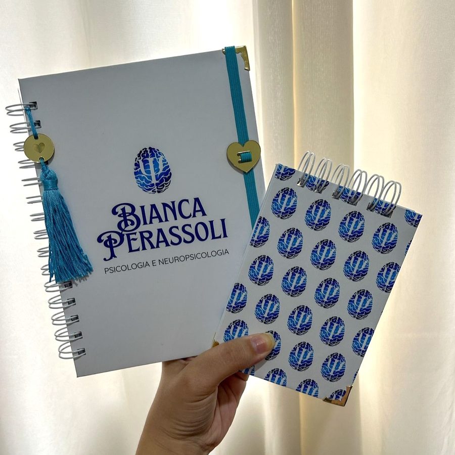 Capa personalizada - Bianca Perassoli